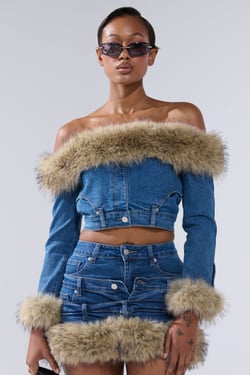 AKIRA Fluffy Off The Shoulder Long Sleeve Top | Size XL
