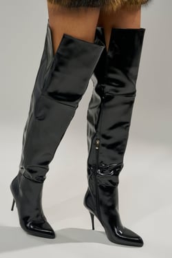 AKIRA Azalea Wang Sunshine Thigh High PU Stiletto Boot | Black | Size 11