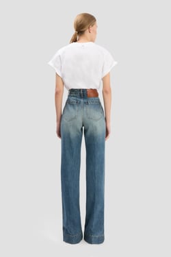 Victoria Beckham Alina Stretch Jean In Worn Blue Wash - 26W 34L - Womens
