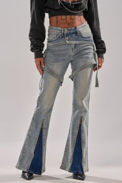 AKIRA Mood For The Night Flare Denim | Light Blue | Size 1X