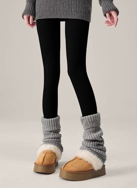 Wool Blend Lightweight Slimming Footed Tights - Black / One Size