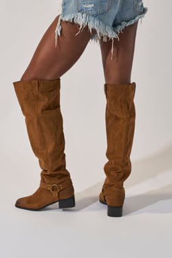 AKIRA Azalea Wang Flat Over The Knee Riding Boot | Brown | Size 11