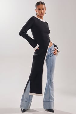 AKIRA Super Soft Extended Sweater | Black | Size 1X