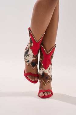 AKIRA Azalea Wang Tahlie Cow Multi Western Gladiator Sandal | Size 12