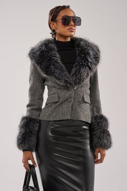 AKIRA I See London Fur Trim Blazer | Size XL