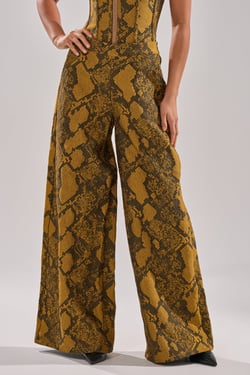 AKIRA Sexy Little Thang Snake Trouser Pants | Size 1X