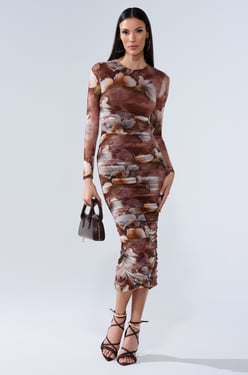 AKIRA Felt Cute Printed Midi Dress | Brown | Size XL