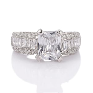 Jeulia Classic Radiant Cut Sterling Silver Ring
