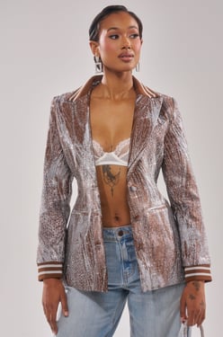 AKIRA Dash Embellished Brocade Blazer | Size 1X