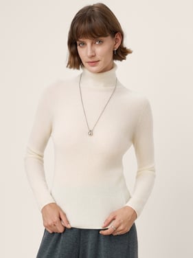 Premium Cashmere Blend Hand-Finished Seamless Turtleneck Sweater URMI - Optic White / L