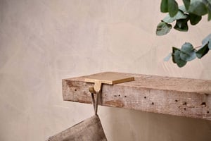 nkuku Kotta Stocking Holder | Christmas Decorations | One Size | Antique Brass