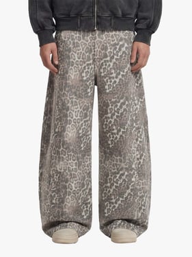 Street Leopard Camouflage Pleated Barrel Jeans - Leopard / XXL