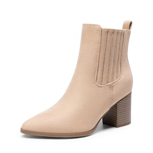 DREAM PAIRS Women   s Sleek Cushioned Ankle Boots