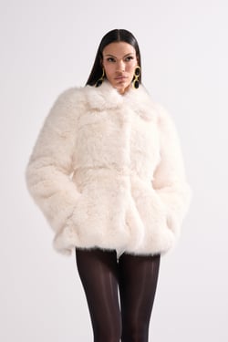 AKIRA Kenny Peplum Faux Fur | Size XL
