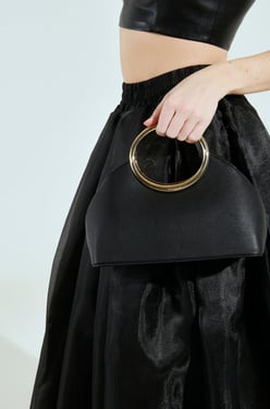 AKIRA I Am Luxe Purse | Black
