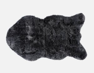 QE Home Polar Faux Fur Rug, Black