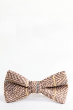Dx7 oak Tweed bow tie