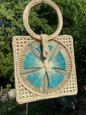 Floral Handwoven Iraca Purse - Baby Blue