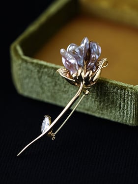 Baroque Freshwater Pearl Floral Brooch - Pearl Accent / One Size