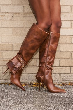 AKIRA Azalea Wang Rondel Distressed Stiletto Boot | Brown | Size 11