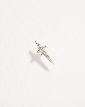 Dagger Pavé Stud