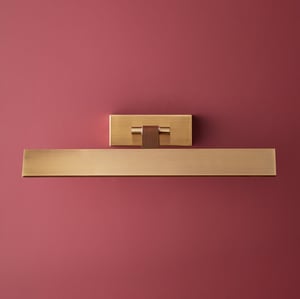 Smaller Pelton picture light in brass