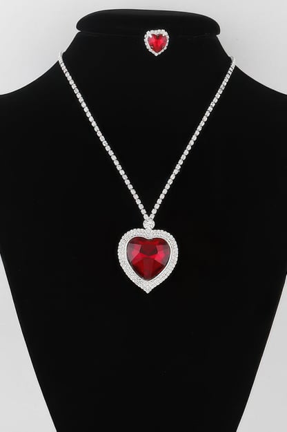 STUYVESANT Jeweled Crystal Heart Necklace: NYFW BYMANYC ® New York