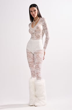 AKIRA Wish You Were Me Lace Jumpsuit | White | Size 2X