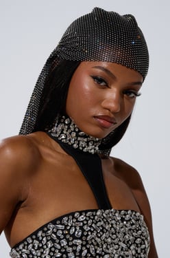 AKIRA Elegance Is Earned Headpiece | Black