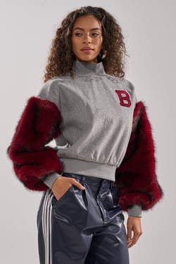 AKIRA New East Side Faux Fur Sleeve Sweatshirt | Size XL