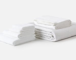 QE Home 6-Piece Bath & Bedding Essentials Bundle - White, Queen
