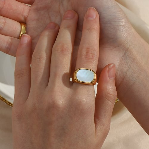 WOMEN'S RING • new collection FIFTH AVE Shell BYMANYC ® New York
