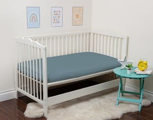 QE Home Bamboo Cotton Crib in Sized Fitted Sheet in Spruce, Green