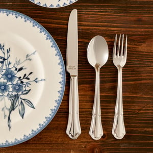 Torino 18-Piece Elegant Flatware Set - Desert