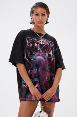 AKIRA Cybertronics Oversized Graphic T-Shirt | Black | Size 1X