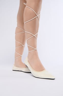 AKIRA Azalea Wang Cacio Bone Lace Up Ballet Flat Shoes | Size 7