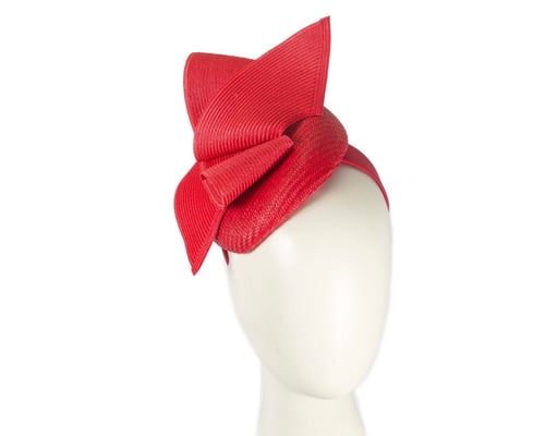 Red pillbox fascinator by Fillies Collection