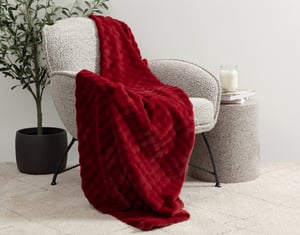QE Home Mini Bubble Throw in Cherry Red, Geometric