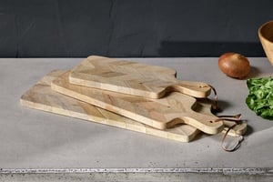 nkuku Nalbari Chopping Board | Serveware | Large | Mango Wood