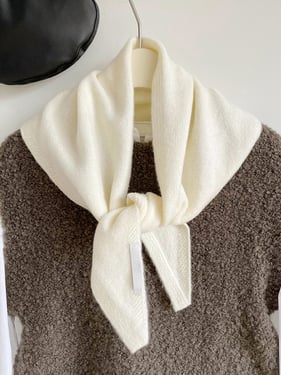 Merino Wool Knitted Triangle Scarf - Creamy White / One Size