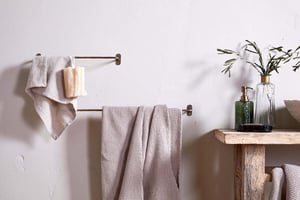 nkuku Olani Bathroom Hanging Rail | Bathroom | Large | Antique Brass