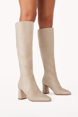 Ulyssa Boots Cream Suede