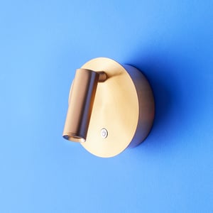 Focus rechargeable wall light in antique brass