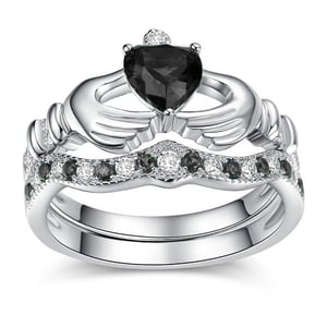 Jeulia Classic Sterling Silver  Claddagh Ring Set