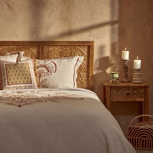Indian Bloss Cotton Jacquard Coverlet Set with Shams – Queen Size