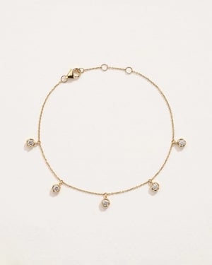 Diamond Station Droplet Bracelet