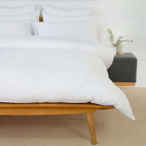 Parker White Linen Queen Duvet Set
