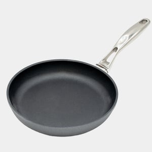 HD Nonstick Fry Pan with Stainless Steel Handle - 9.5"