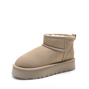 DREAM PAIRS  Fuzzy Classic Maren  Women   s Suede Faux Fur Snow Boots