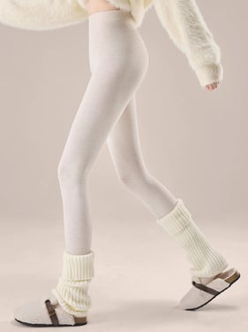 Wool Blend Lightweight Slimming Footed Tights - Ivory / One Size